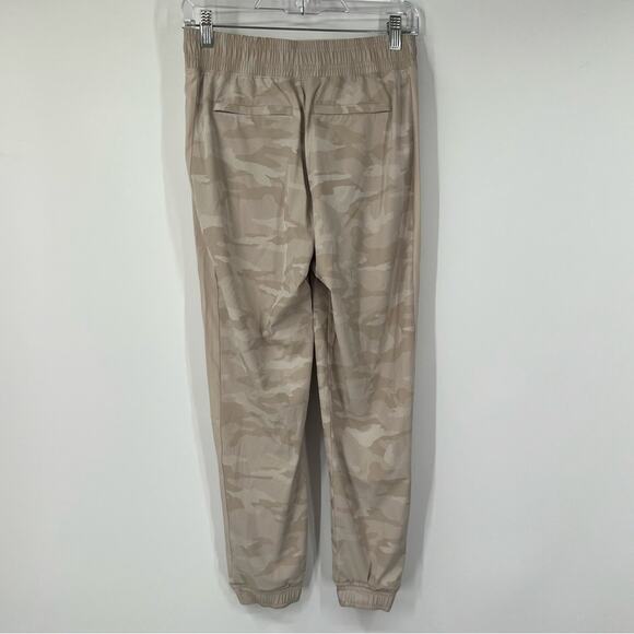 Athleta Brooklyn Camo Jogger Pants in Abalone Camo - Picture 5 of 9